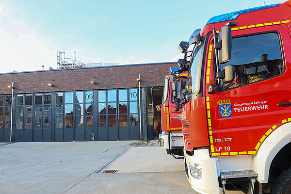 Neubau der Feuer- und Rettungswache II Erster Bauabschnitt in Solingen-Ohligs übergeben