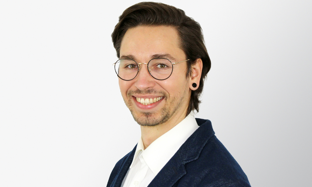 Marvin Kuhnt ist jetzt Bachelor of Engineering Erfolgreicher Studienabschluss: Marvin Kuhnt ist jetzt Bachelor of Engineering