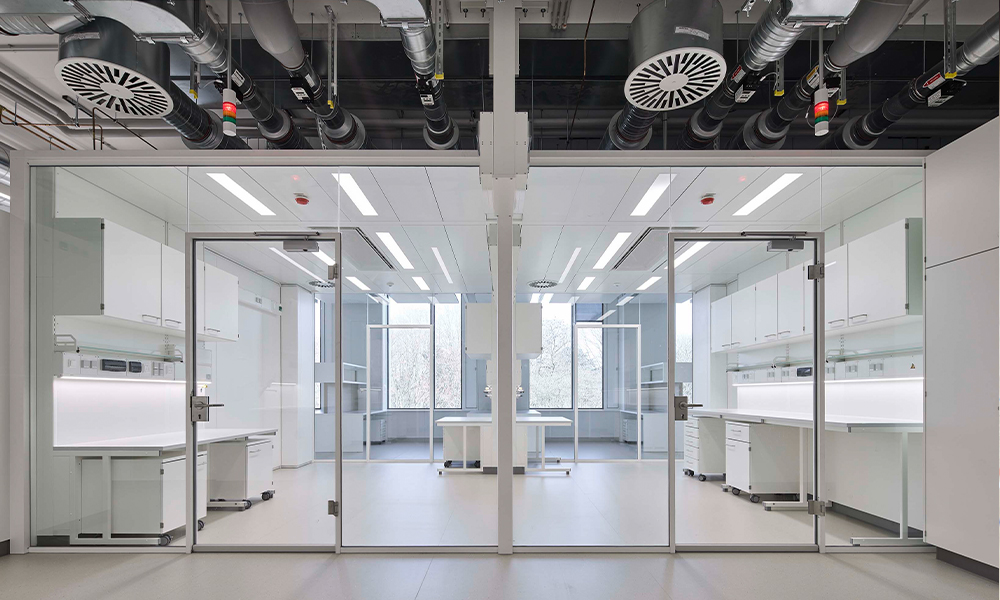 Die ersten Labore des MedForCe nehmen den Regelbetrieb auf Einzug in die neuen Laborbereiche des MedForCe gestartet