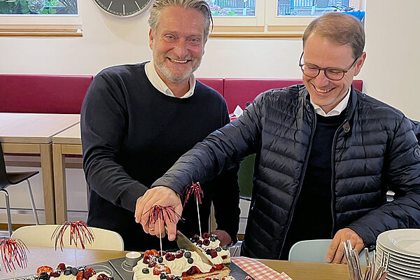 „Zusammenkommen ist ein Beginn, Zusammenbleiben ist ein Fortschritt, Zusammenarbeiten ist ein Erfolg.“